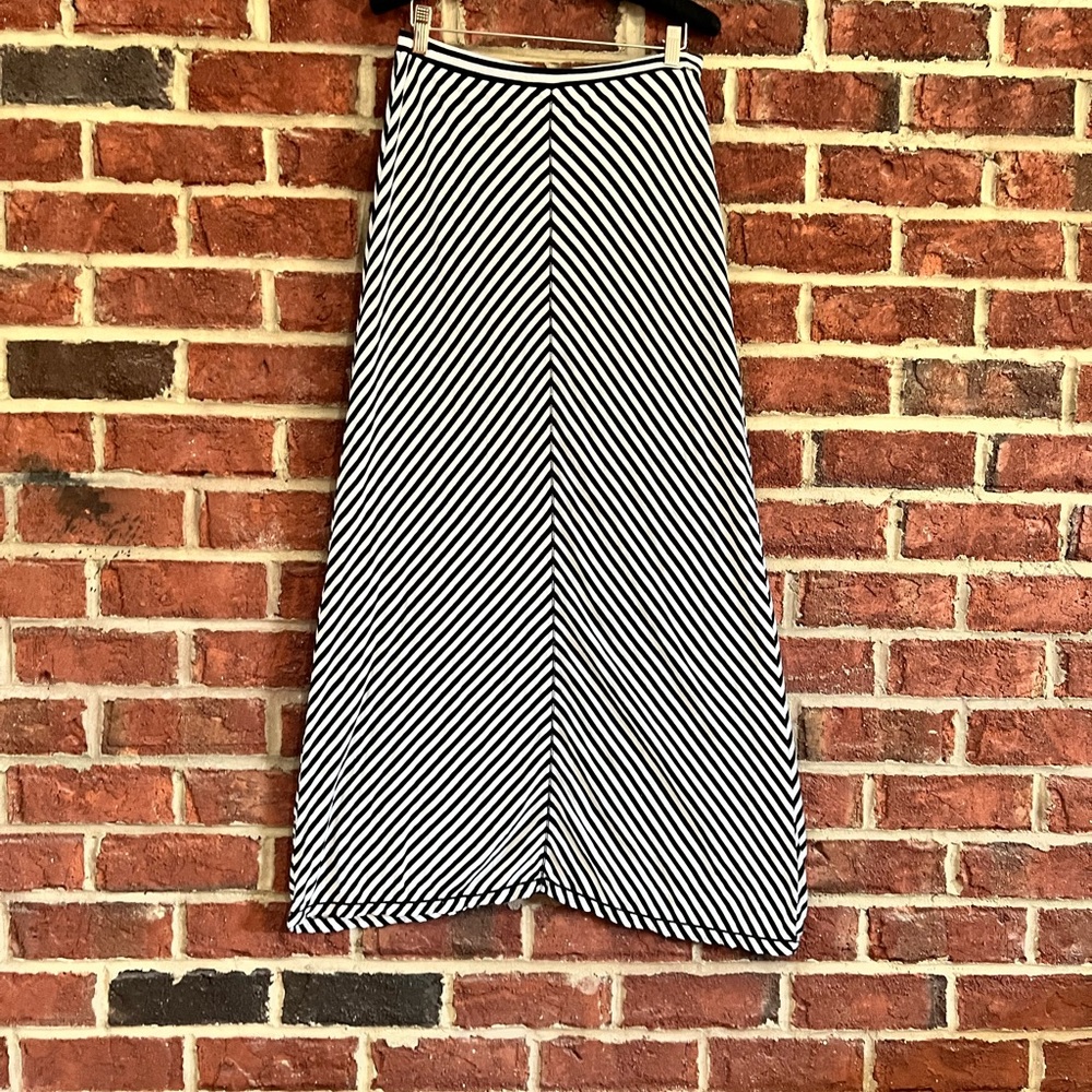 Max Studio black and white striped maxi skirt.